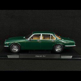 Jaguar XJ Series III 1979 British Racing Green 1/18 ModelCar Group MCG18175