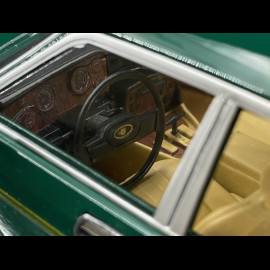 Jaguar XJ Series III 1979 British Racing Green 1/18 ModelCar Group MCG18175
