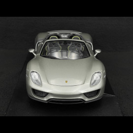 Porsche 918 Spyder 2011 Silber 1/18 Welly 18051C