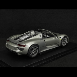 Porsche 918 Spyder 2011 Silber 1/18 Welly 18051C