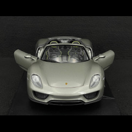 Porsche 918 Spyder 2011 Silber 1/18 Welly 18051C