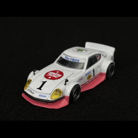 Nissan Fairlady Z Tamiya The Frog V1 1969 White / Pink 1/64 Mini GT KHMG263