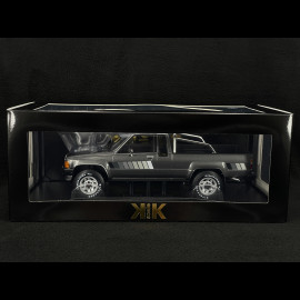 Toyota Hilux Xtra Cab 4x4 1985 Grau Metallic 1/18 KK Scale KKDC181563