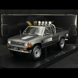 Toyota Hilux Xtra Cab 4x4 1985 Grey Metallic 1/18 KK Scale KKDC181563