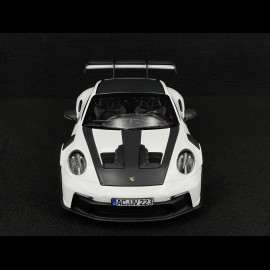 Porsche 911 GT3 RS Typ 992 2022 Weissach Package Weiß / Rote Pyro Streifen 1/18 Norev 187373
