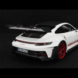 Porsche 911 GT3 RS Typ 992 2022 Weissach Package Weiß / Rote Pyro Streifen 1/18 Norev 187373