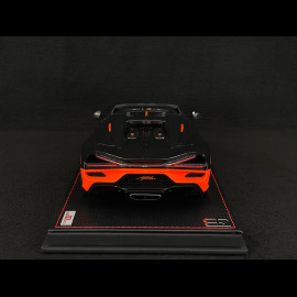 Bugatti W16 Mistral World Record Car 2024 Carbon Schwarz / Orange 1/18 MR Collection BUG015WR
