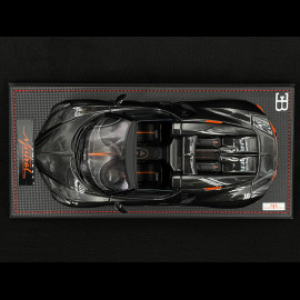 Bugatti W16 Mistral World Record Car 2024 Carbon Schwarz / Orange 1/18 MR Collection BUG015WR