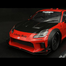 Toyota GR86 Liberty Walk Bodykit 2024 Rot 1/18 Solido S1813605