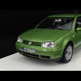 Volkswagen Golf IV GTI 1998 Kosmisches Grün Metallic 1/18 Norev 188571