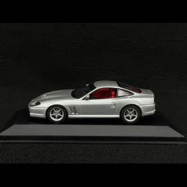 Ferrari 550 Maranello 1996 Silber 1/43 Minichamps 430076021