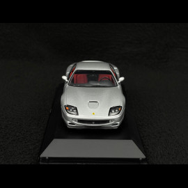 Ferrari 550 Maranello 1996 Silber 1/43 Minichamps 430076021