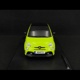 Fiat Abarth F595 2023 Verde Adrenalina 1/18 Solido S1811307