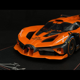Bugatti Bolide 2024 Hermès Orange / Carbon Schwarz 1/18 MCM BUGOR