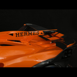 Bugatti Bolide 2024 Hermès Orange / Carbon Schwarz 1/18 MCM BUGOR