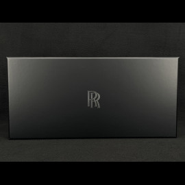 Rolls Royce Cullinan 2018 Liquid Red / Red Interior 1/18 GL Model GLCULR