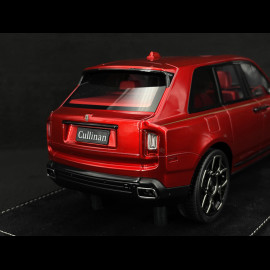 Rolls Royce Cullinan 2018 Flüssigrot / Roter Innenraum 1/18 GL Model GLCULR