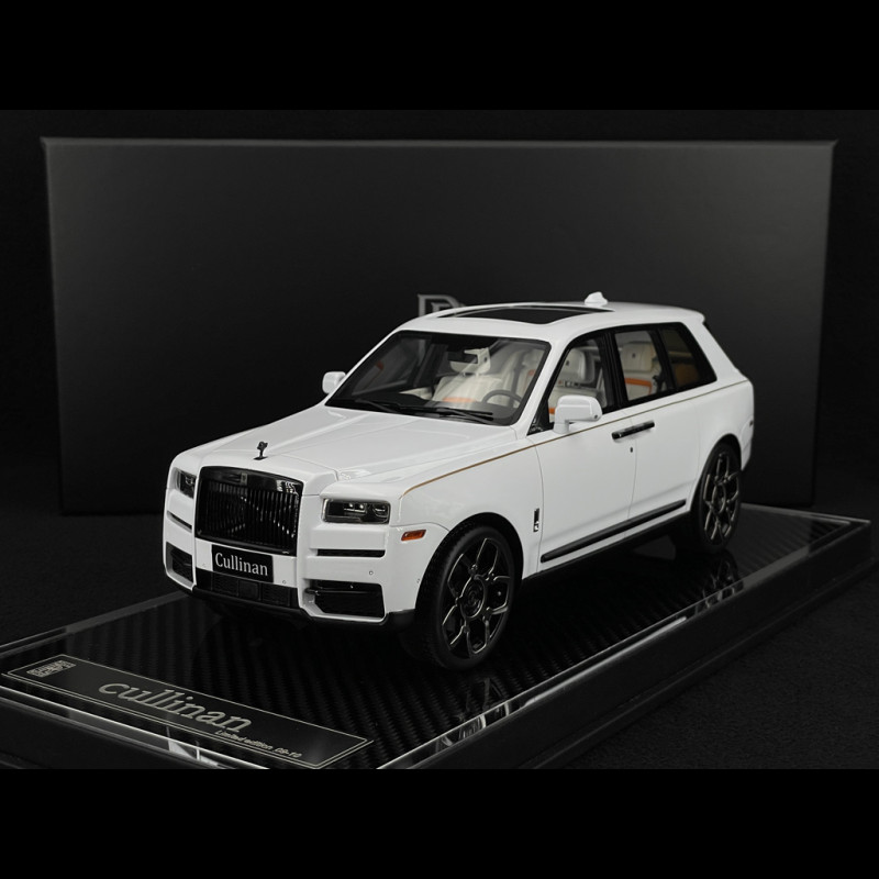 Rolls Royce Cullinan 2018 Arktisweiß / Weiße Innenausstattung 1/18 GL Model GLCUAW