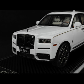 Rolls Royce Cullinan 2018 Arktisweiß / Weiße Innenausstattung 1/18 GL Model GLCUAW