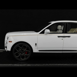 Rolls Royce Cullinan 2018 Twilight Arctic White / White Interior 1/18 GL Model GLCUAW