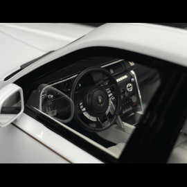 Rolls Royce Cullinan 2018 Twilight Arctic White / White Interior 1/18 GL Model GLCUAW