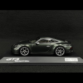 Porsche 911 GT3 Touring Typ 992.2 2026 75 Jahre Porsche UK Earls Court 51 Grün Metallic 1/43 Spark WAP02053626911