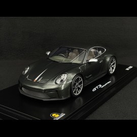 Porsche 911 GT3 Touring Typ 992.2 2026 75 Jahre Porsche UK Earls Court 51 Grün Metallic 1/18 Spark WAP02153626911