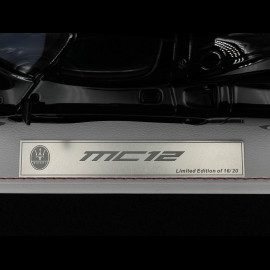 Maserati MC12 Stradale 2004 Schwarz Metallic 1/18 GL Model GLMC12NM
