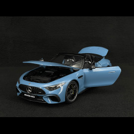 Mercedes-AMG SL63 4Matic+ Cabriolet 2021 Hellblau 1/18 iScale 180054