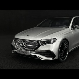 Mercedes-Benz E-Klasse W214 AMG Line 2023 Silber 1/18 iScale 180061