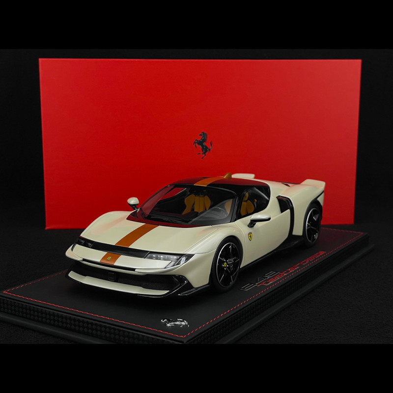 Ferrari 849 Testarossa 2025 Bianco Italia / Giallo Ambra Streifen 1/18 BBR Models P18275C