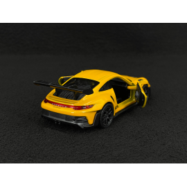 Porsche 911 GT3 RS Typ 992 2022 Signalgelb / Schwarze Streifen Reibungsspielzeug 1/38 Welly MAP01099224