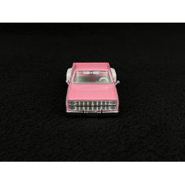 Chevrolet Silverado Dually Vintage Spec V2 1980 Kaido House Rosa 1/64 Mini GT KHMG243