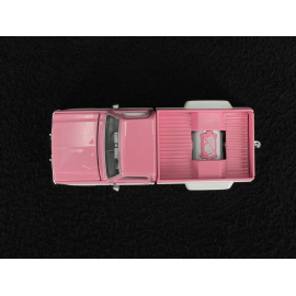 Chevrolet Silverado Dually Vintage Spec V2 1980 Kaido House Rosa 1/64 Mini GT KHMG243