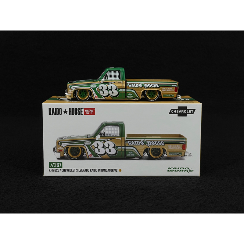 Chevrolet Silverado Kaido Intimidator V2 1980 Kaido House Beige / Grün 1/64 Mini GT KHMG267