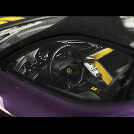 Ferrari 849 Testarossa Assetto Fiorano 2025 Viola Hong Kong / Gelbe Streifen 1/18 BBR Models P18276E