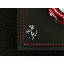 Ferrari 488 Pista 2018 Rosso Corsa / Schwarzer Streifen / Carbon Felgen 1/18 BBR Models P18145A7