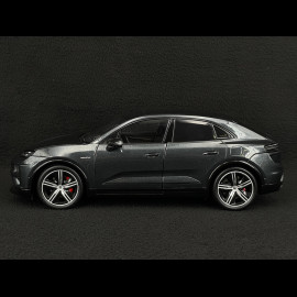 Porsche Macan Turbo H2 2024 Ice Grey Metallic 1/18 Solido WAP0210720SMAC