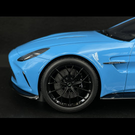 Aston Martin Vantage 2024 Elwood Blau 1/18 GT Spirit GT1008