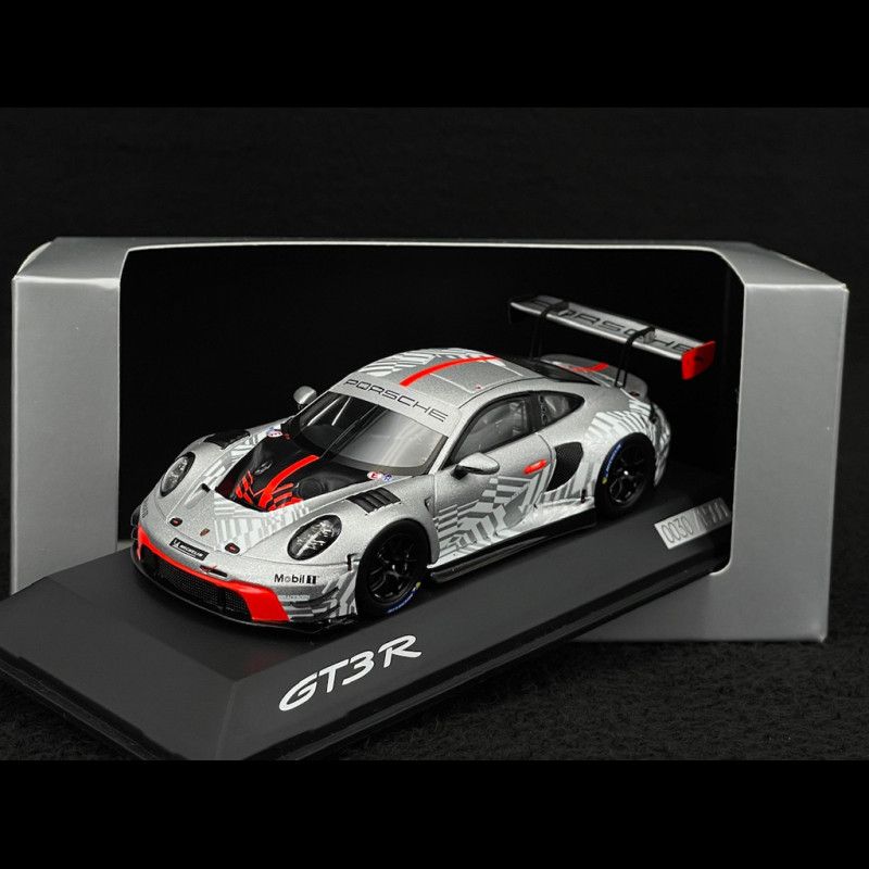 Porsche 911 GT3 R Typ 992 2024 Präsentationsversion Silbergrau / Rot 1/43 Spark WAP02057126EVO