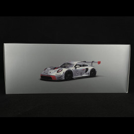 Porsche 911 GT3 R Type 992 2024 Presentation version Silver Grey / Red 1/18 Spark WAP02157126EVO