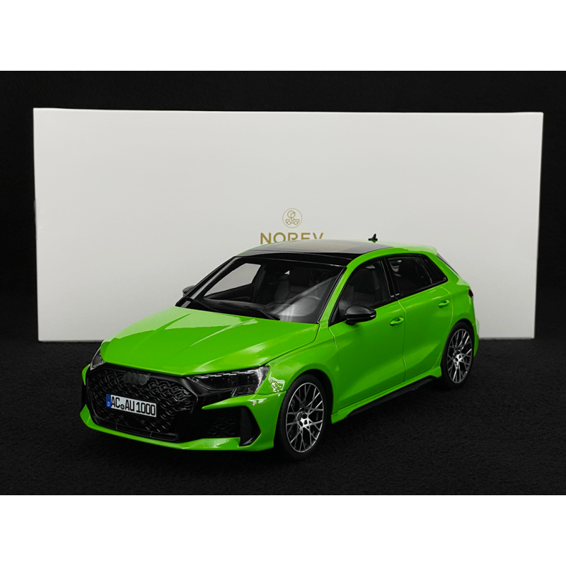 Audi RS3 Sportback 2025 Kyalamigrün 1/18 Norev 188390