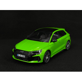 Audi RS3 Sportback 2025 Kyalamigrün 1/18 Norev 188390