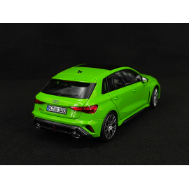 Audi RS3 Sportback 2025 Kyalami Green 1/18 Norev 188390