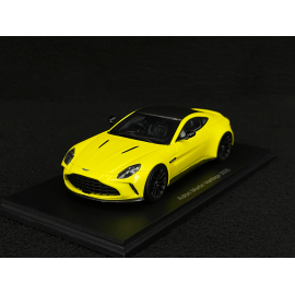 Aston Martin Vantage 2025 Cosmopolitangelb 1/43 Spark S7846