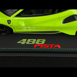 Ferrari 488 Pista 2018 Verde Germoglio / Black Stripes / Carbon Rims 1/18 BBR Models P18145O