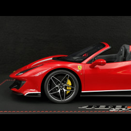 Ferrari 488 Pista Spider 2018 Rosso Corsa / Italienischer Trikolore Streifen 1/18 BBR Models P18162C4