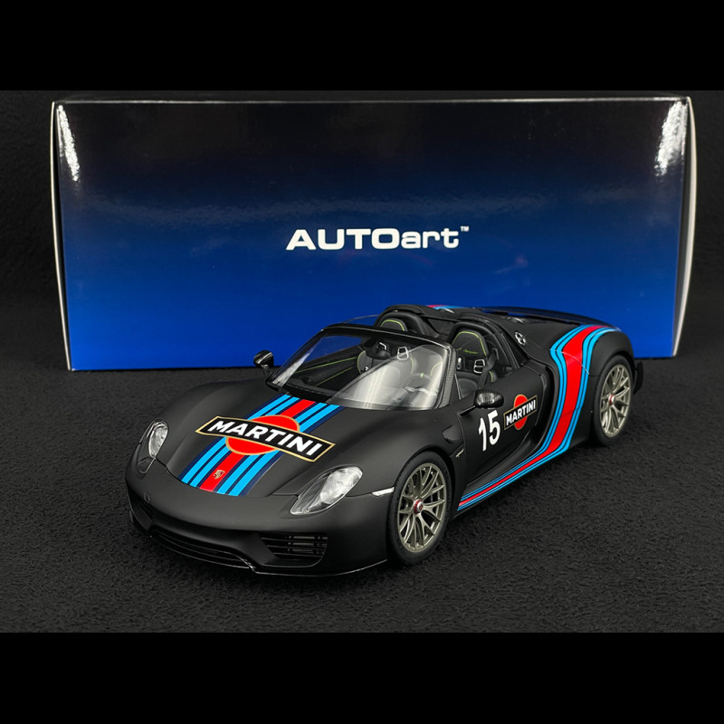 Porsche 918 Spyder n° 15 Weissach Package Martini 2013 Mattschwarz 1/18 Autoart 77929