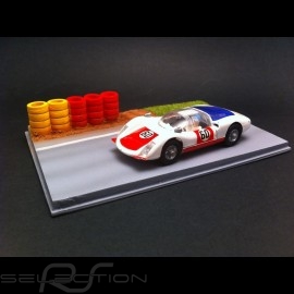 Track decor diorama straight with red and yellow tires 1/43