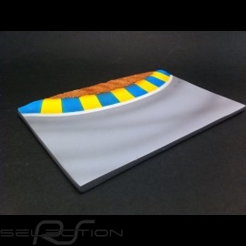 Track decor diorama curve with yellow and blue vibrator 1/43